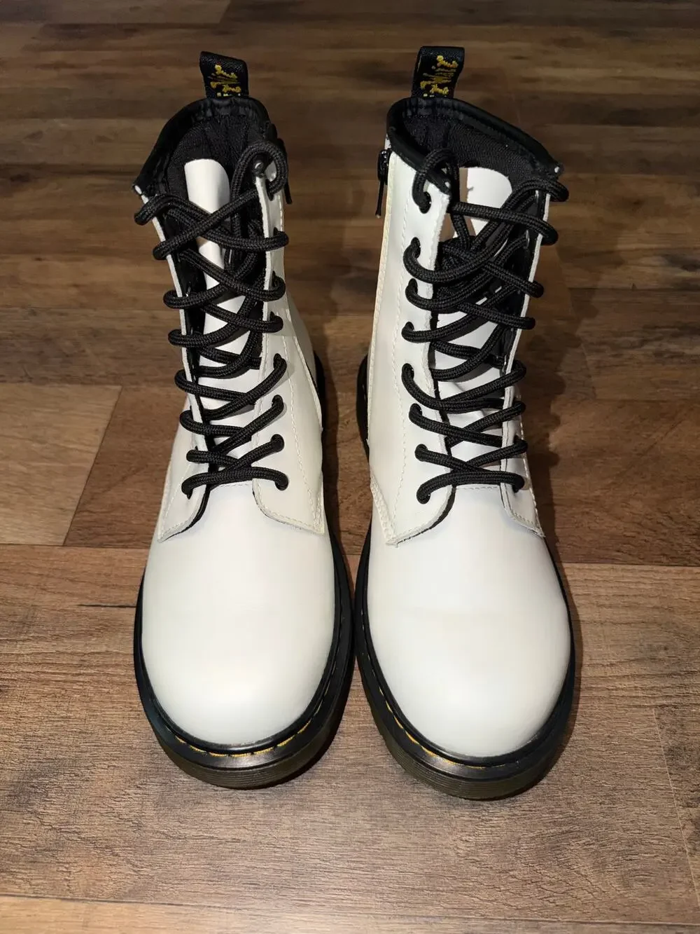 Dr Martins youth white & black combat boots